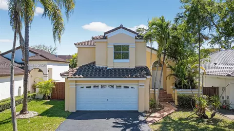 11776 SW 90th Ter, Miami, FL 33186
