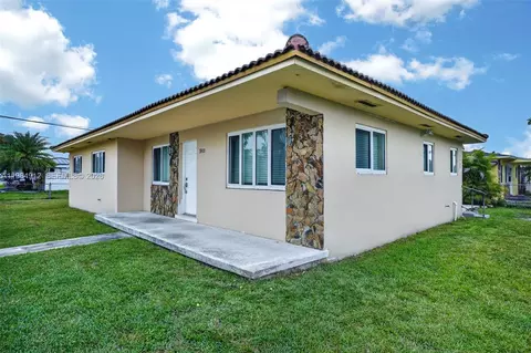 3900 SW 67th Ave, Miami, FL 33155