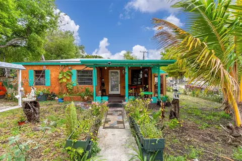 2490 NW 59th St, Miami, FL 33142