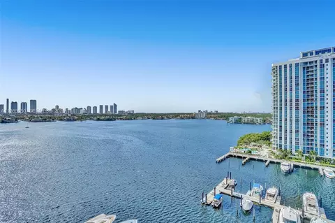17301 Biscayne Blvd #1207, North Miami Beach, FL 33160