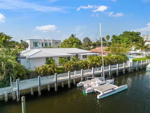 2816 NE 35th St, Fort Lauderdale, FL 33306