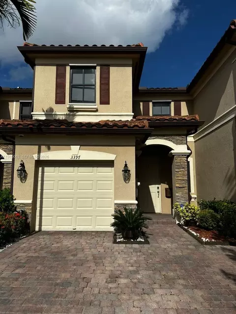 3397 W 94th Ter, Hialeah, FL 33018