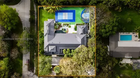 View/Area - 6700 SW 132nd St, Pinecrest, FL 33156 photo 1 of 6