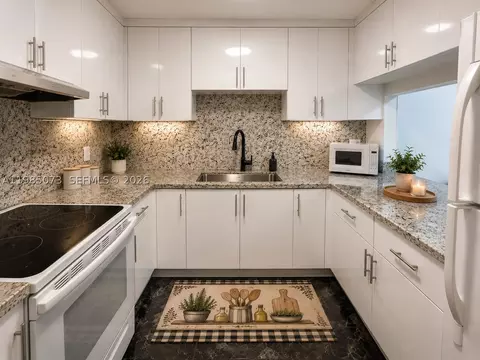 Kitchen - 1900 W 68th St #D207, Hialeah, FL 33014 photo 1 of 4