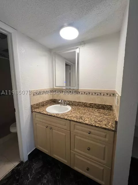 Bath - 1900 W 68th St #D207, Hialeah, FL 33014 photo 4 of 6