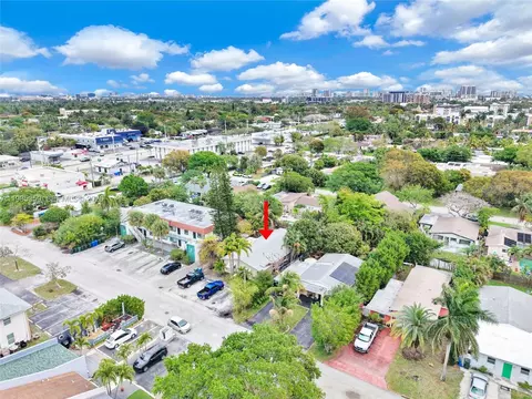 3042 NE 13th Ave, Oakland Park, FL 33334