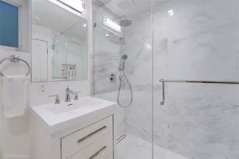 4550 Sunset Dr, Coral Gables, FL 33143 photo 43