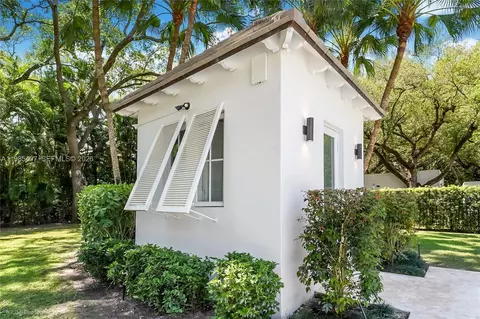 4550 Sunset Dr, Coral Gables, FL 33143 photo 11