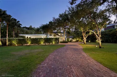 4550 Sunset Dr, Coral Gables, FL 33143 photo 64