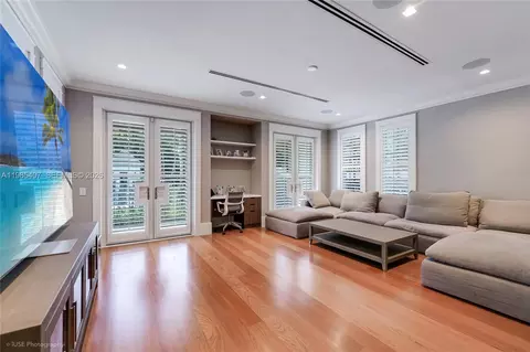 4550 Sunset Dr, Coral Gables, FL 33143 photo 27