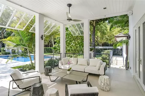4550 Sunset Dr, Coral Gables, FL 33143 photo 8