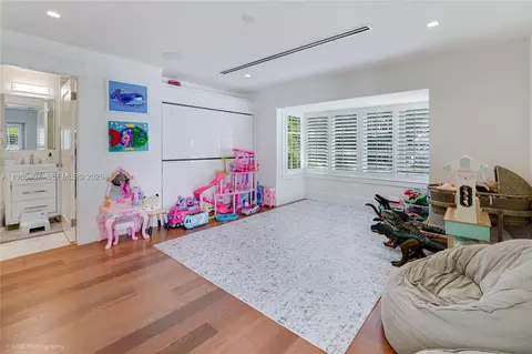 4550 Sunset Dr, Coral Gables, FL 33143 photo 42