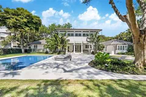 4550 Sunset Dr, Coral Gables, FL 33143 photo 2