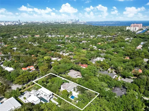4550 Sunset Dr, Coral Gables, FL 33143 photo 65