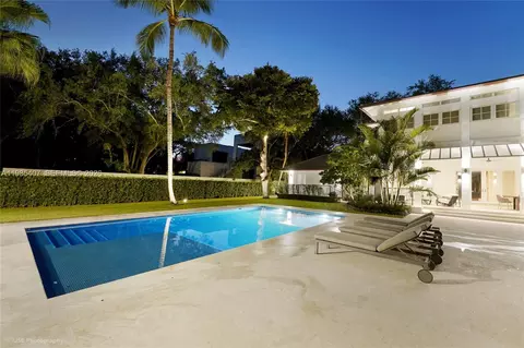 4550 Sunset Dr, Coral Gables, FL 33143 photo 60