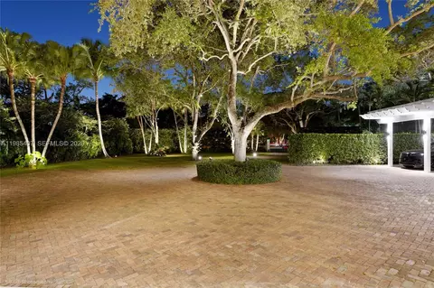 4550 Sunset Dr, Coral Gables, FL 33143 photo 56