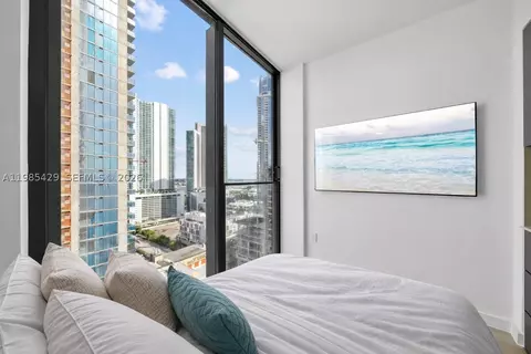 20 NE 11 St #2306B, Miami, FL 33132