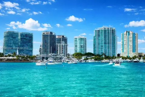 2627 S Bayshore Dr #2904, Miami, FL 33133