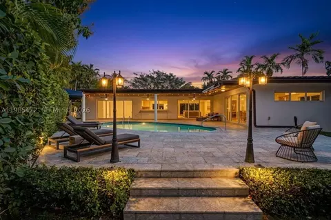 1110 NE 100th St, Miami Shores, FL 33138