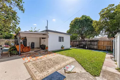 Exterior - 440 E 37th St, Hialeah, FL 33013 photo 6 of 7