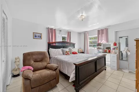 Other - 440 E 37th St, Hialeah, FL 33013 photo 3 of 4