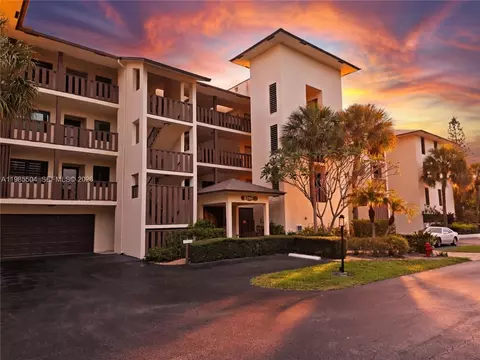166 SE St Lucie Blvd Apt Un #D-203, Stuart, FL 34996