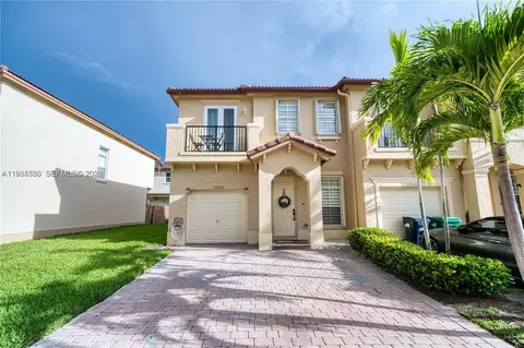 12826 SW 134th St, Miami, FL 33186