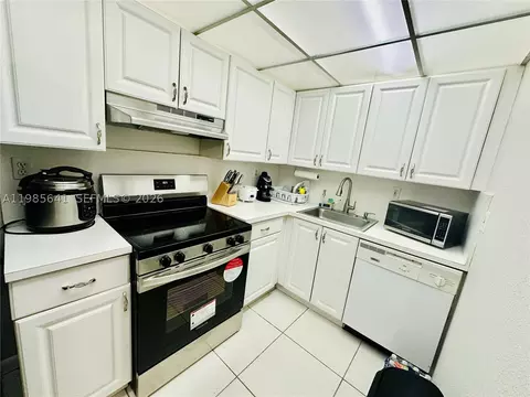 17530 NW 68th Ave #C4012, Hialeah, FL 33015 photo 12