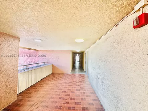 17530 NW 68th Ave #C4012, Hialeah, FL 33015 photo 29