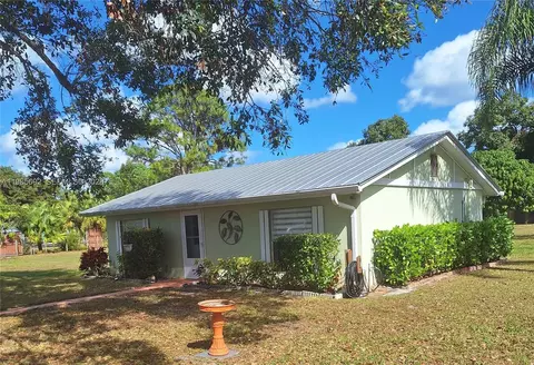 Exterior - 5525 SE Ault Ave, Stuart, FL 34997 photo 1 of 5