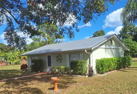 Other - 5525 SE Ault Ave, Stuart, FL 34997 photo 5 of 11