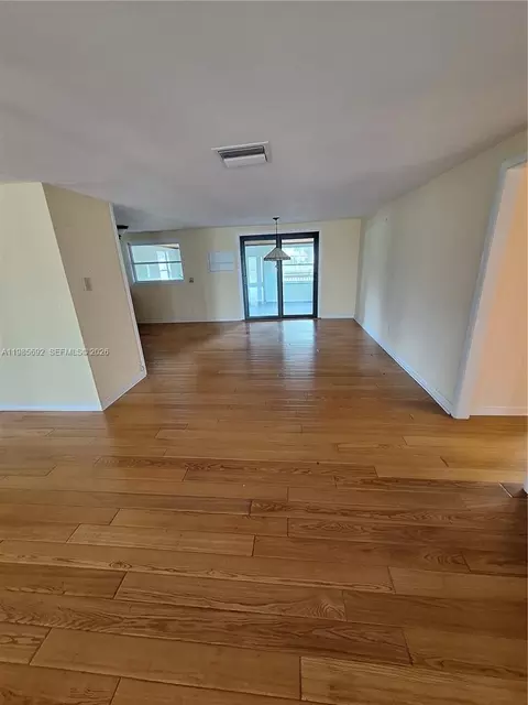 Living - 5525 SE Ault Ave, Stuart, FL 34997 photo 2 of 2