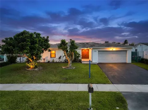 14380 SW 297th St, Homestead, FL 33033