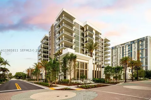 305 Briny Ave #405, Pompano Beach, FL 33062