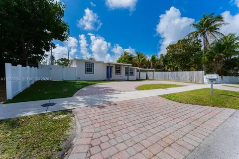 1474 NE 48th Ct, Pompano Beach, FL 33064