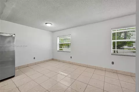 210 E 59th St, Hialeah, FL 33013 photo 4