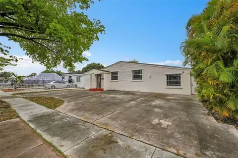 210 E 59th St, Hialeah, FL 33013 photo 24