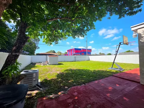 210 E 59th St, Hialeah, FL 33013 photo 29