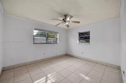 210 E 59th St, Hialeah, FL 33013 photo 9
