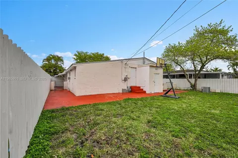 210 E 59th St, Hialeah, FL 33013 photo 16