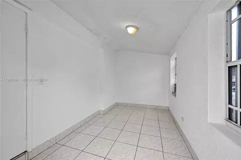 210 E 59th St, Hialeah, FL 33013 photo 14