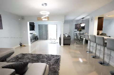 333 Ives Dairy Rd #A33306, Miami, FL 33179
