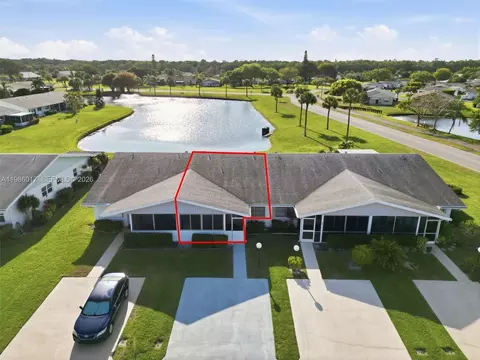 3471 Christopher St, West Palm Beach, FL 33417