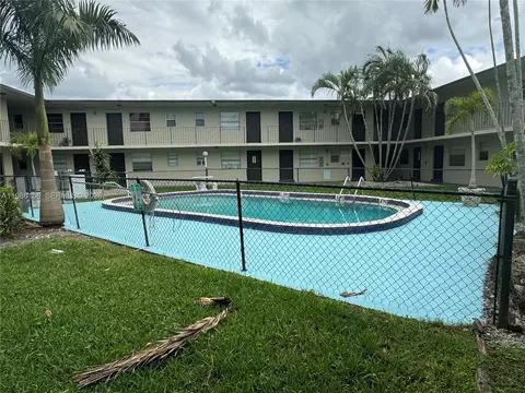 3901 SW 112th Ave #34, Miami, FL 33165