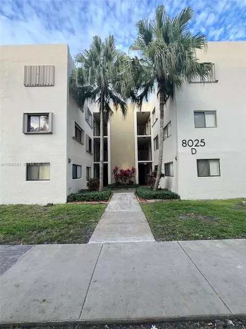 8025 SW 107th Ave #118, Miami, FL 33173