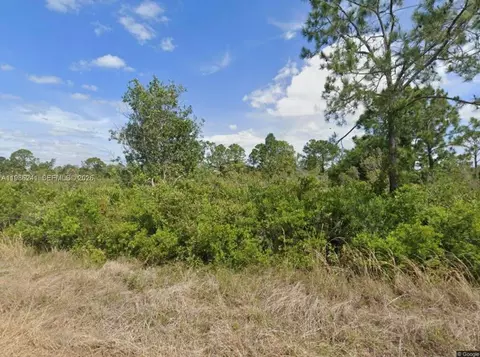 1081 Beaver St, Lake Placid, FL 33852