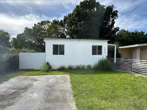 1812 NW 64th St, Miami, FL 33147