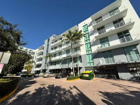 2100 Van Buren St #501, Hollywood, FL 33020