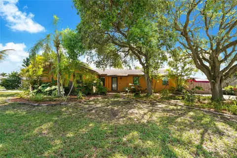 28101 SW 161st Ave, Homestead, FL 33033