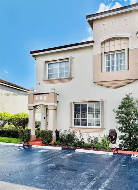 8346 NW 10th St #1F, Miami, FL 33126